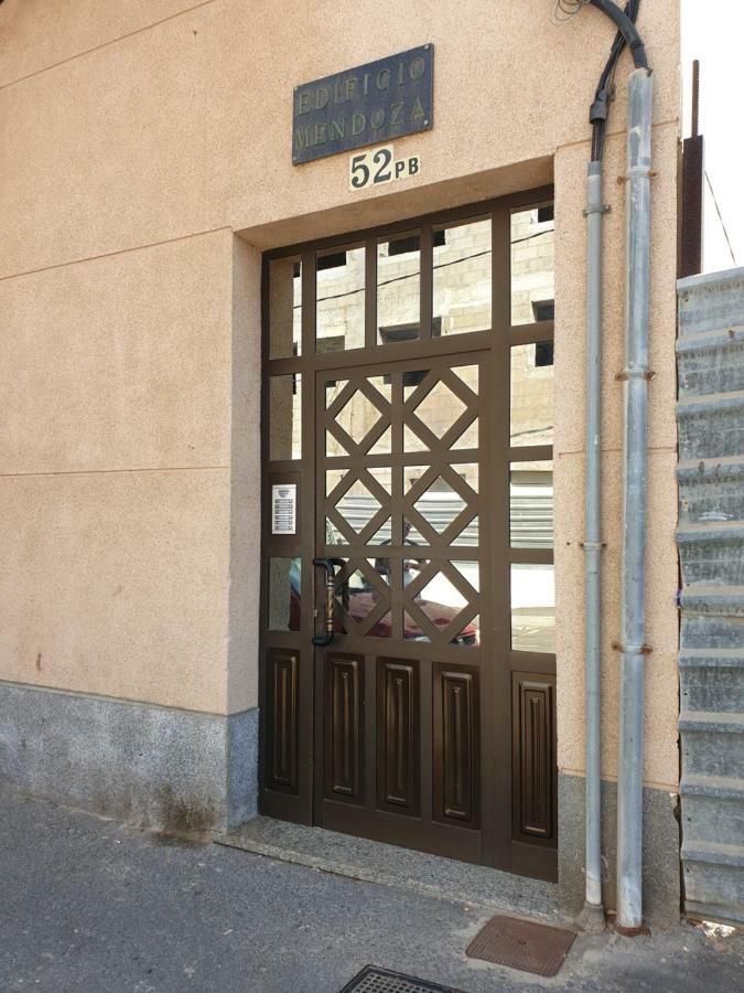 סן איסידרו Apartamento Mendoza-San Isidro מראה חיצוני תמונה